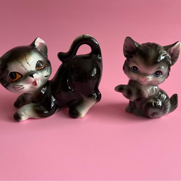 Set of 2 kitschy kitties made in Japan - very good used condition - Picture 4 of 6